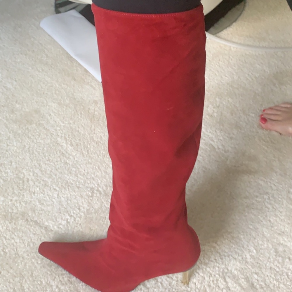 GIANNI VERSACE Women 37.5 Tall Knee HighRed Suede